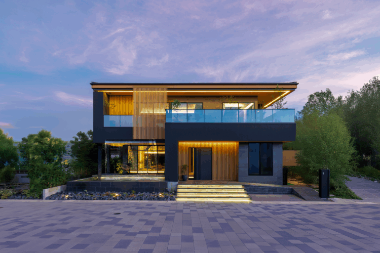 新卒で住宅会社に入るメリットとデメリット【リアルな現場の声から徹底解説】