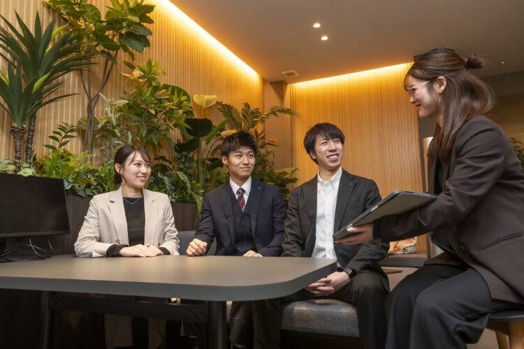 就活で最後の「内定承諾」をどう決める？数ある会社から後悔しない一社を選ぶ方法